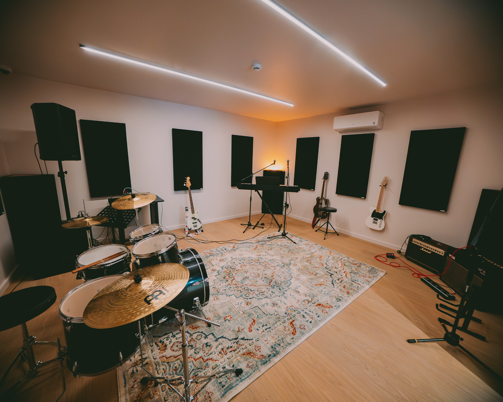 Studio 1: Répétition équipé (6 personnes max)