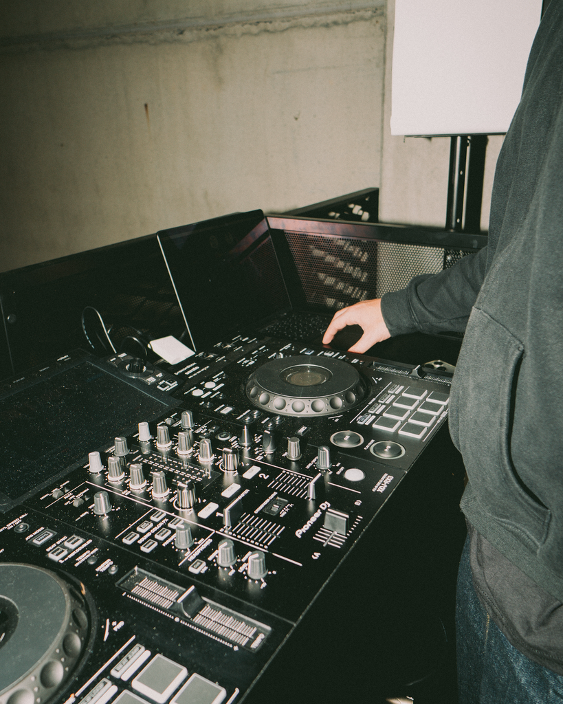 Cours de groupe DJ débutants (Octobre - Décembre)
